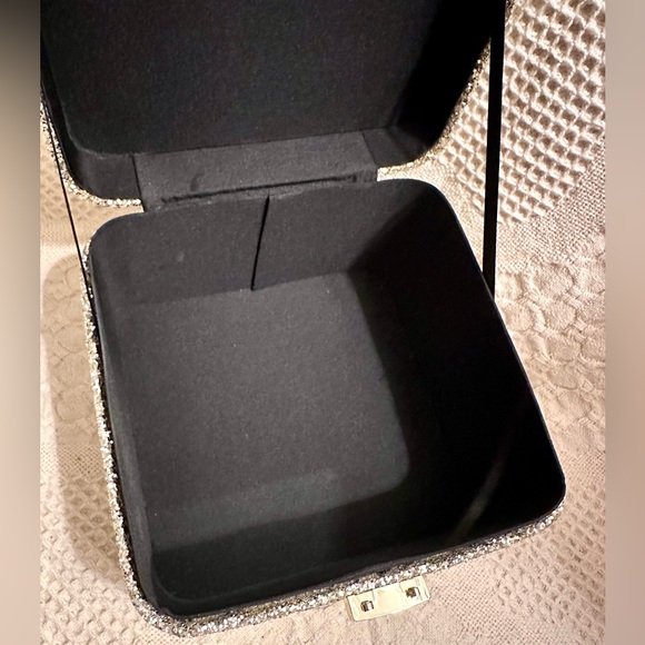 Rare HTF Victoria Secret Chunky Silver Glitter Makeup Cosmetic Box Holographic - Picture 10 of 16